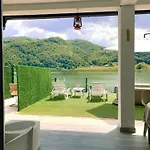 Dom wakacyjny Drina River Retreat *